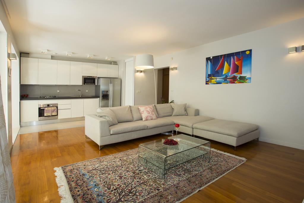 Deluxe Apartment Lea With Large Garden Split Exteriör bild