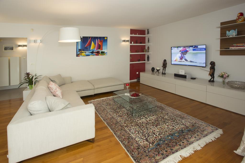 Deluxe Apartment Lea With Large Garden Split Exteriör bild